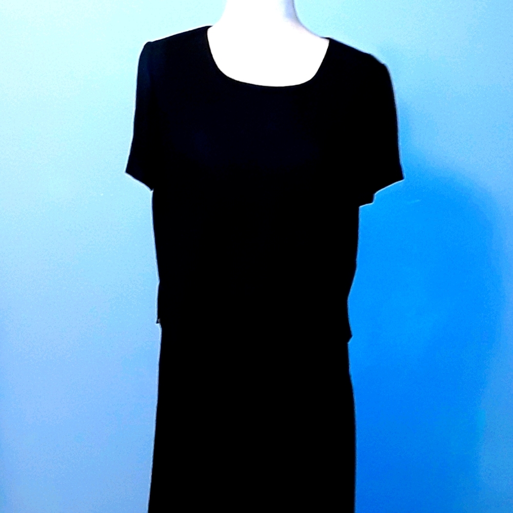 Short sleeve Black Polyester Crepe Dress